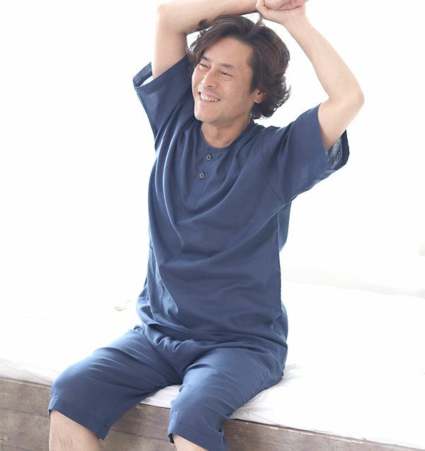 真夏の超涼しいガーゼメンズパジャマ 上下セット・半袖/かぶり/短パン/襟なし