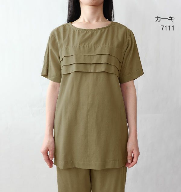 7111 カーキ