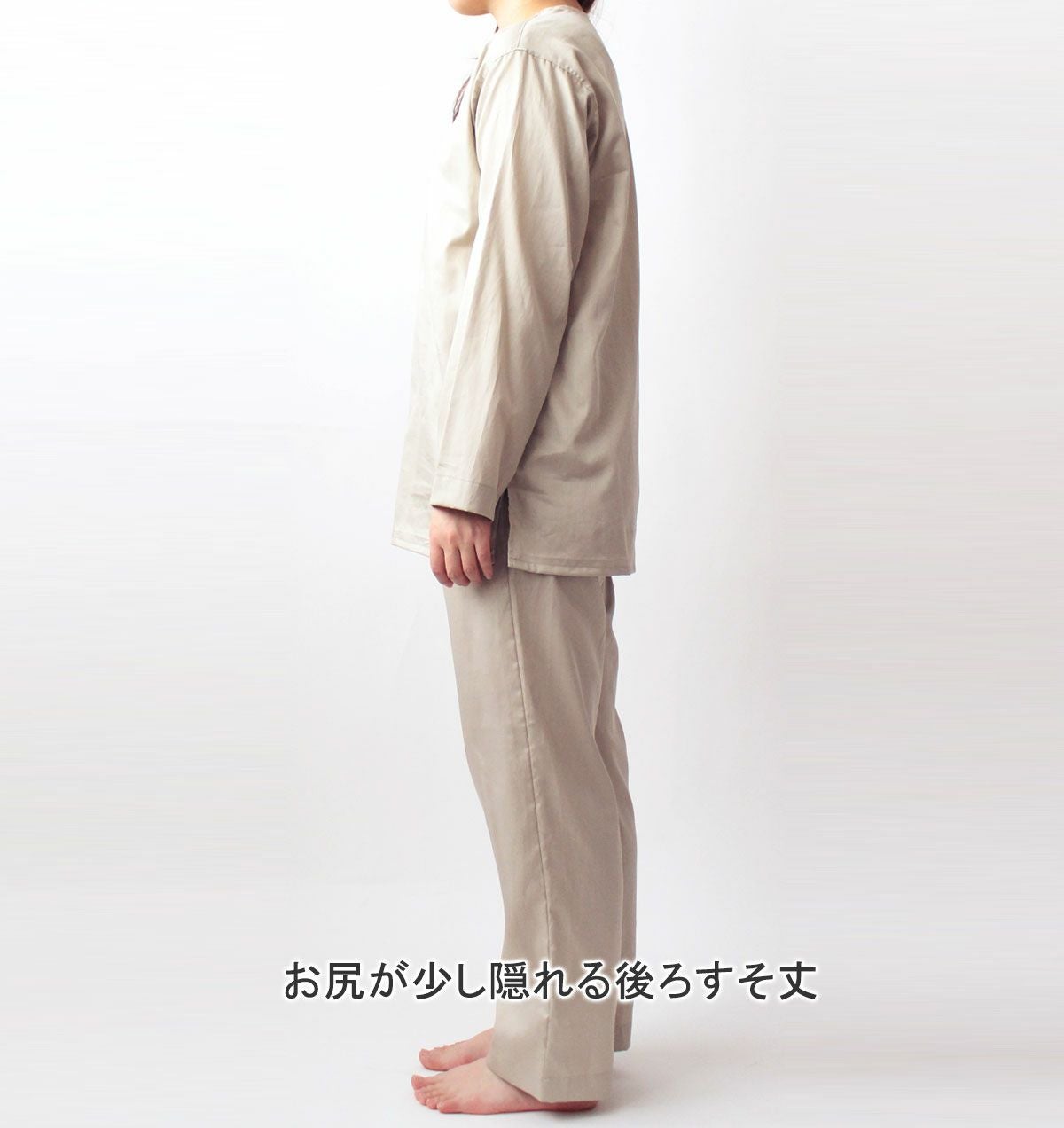 ネイビー