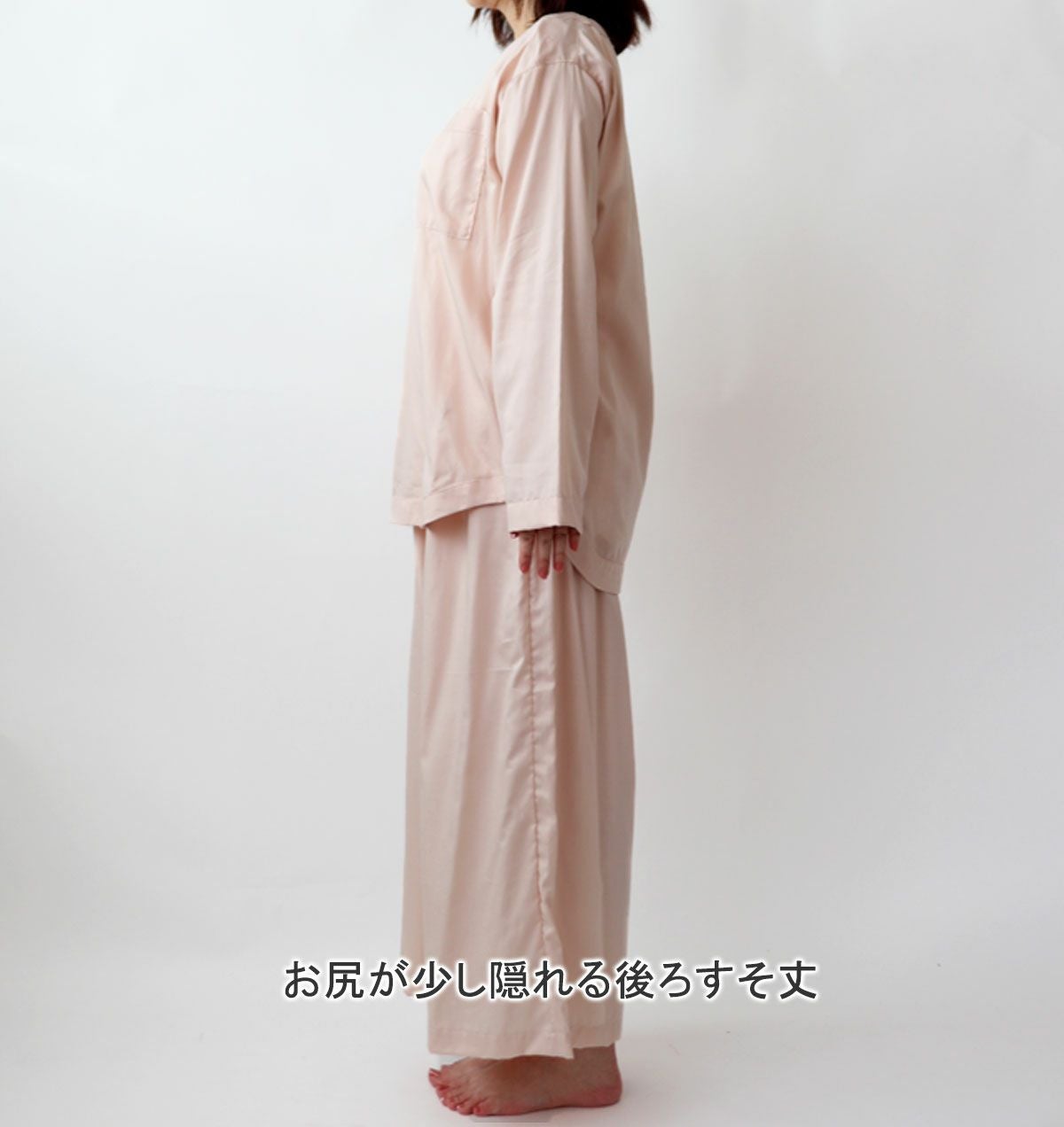 グレー