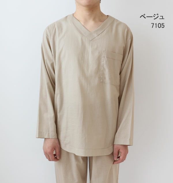 ベージュ