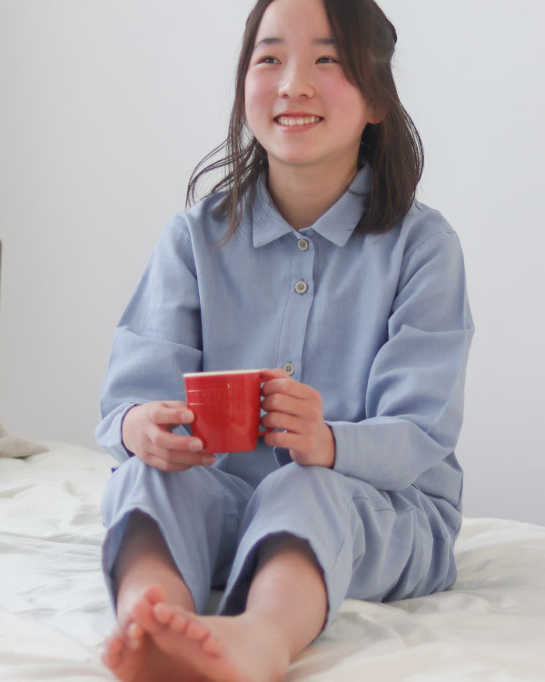 ふわふわ柔らかダブルガーゼ女の子パジャマ上下セット・長袖/前開き/襟あり