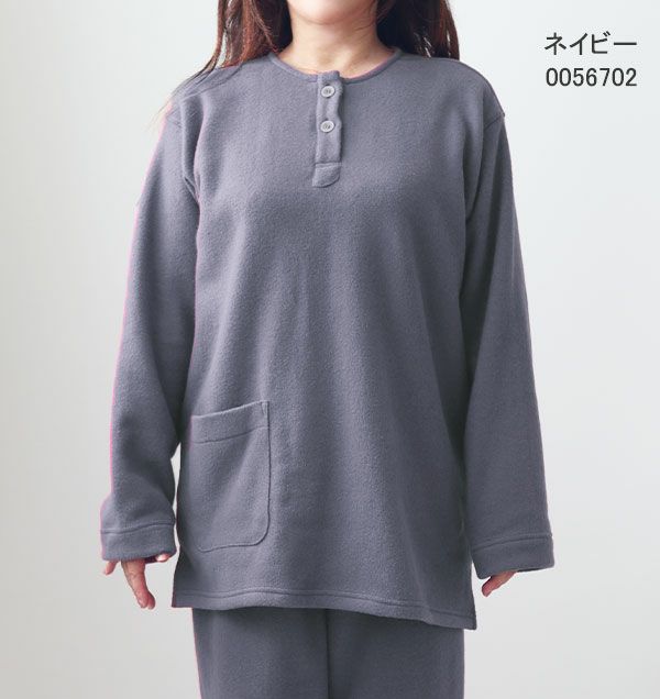 ネイビー
