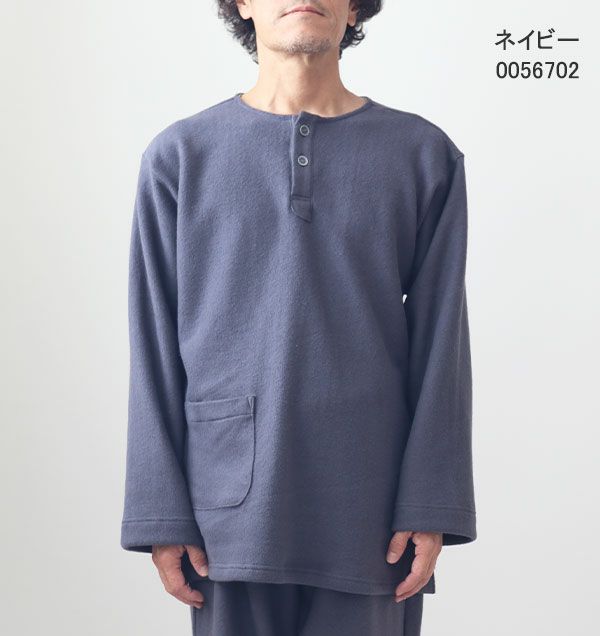 ネイビー